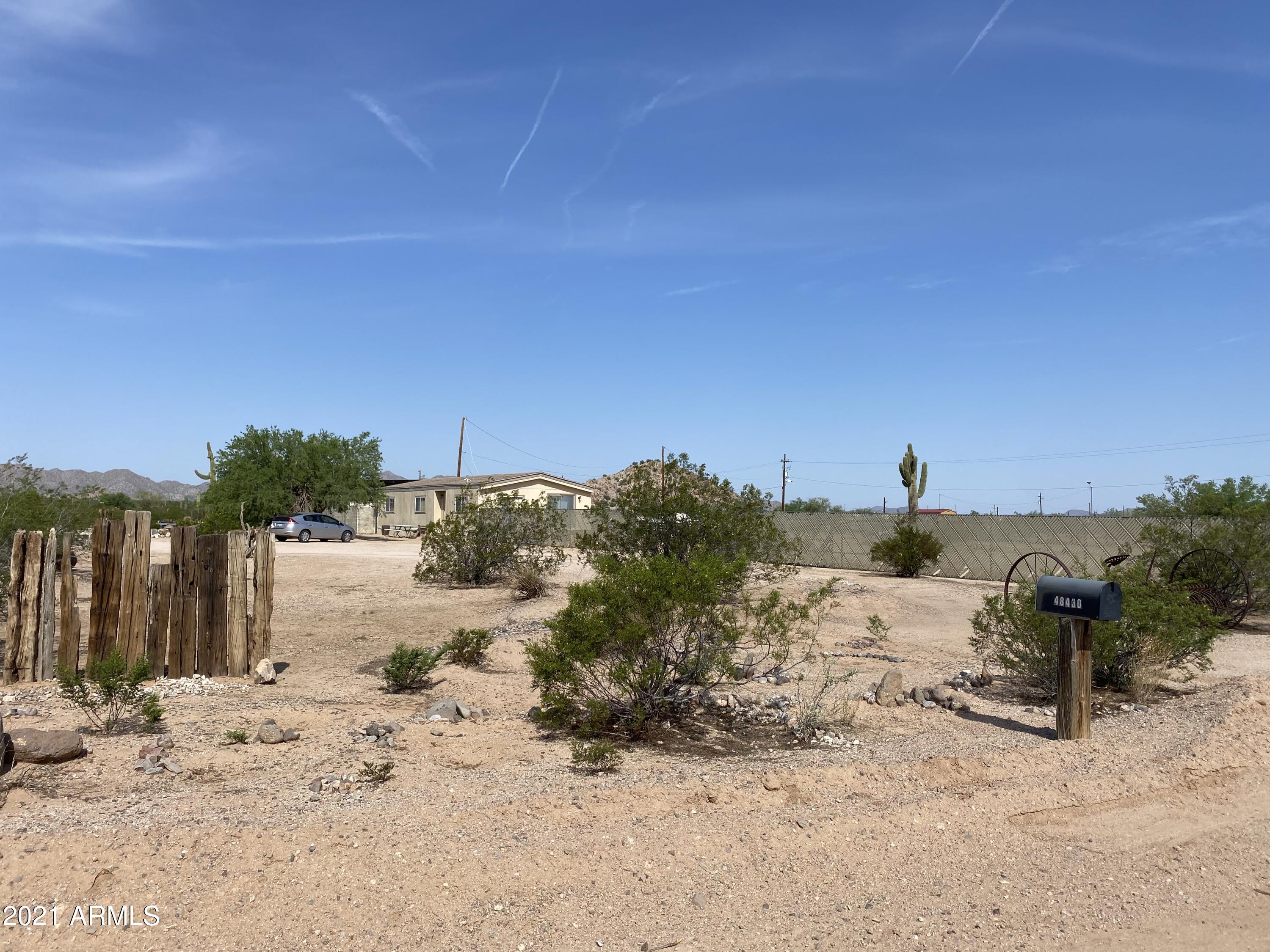 48430 West Agate Road Maricopa, AZ 85139 - Photo 4 of 21 9FA21E24-8512-415F-944E-9C3CE78792A1