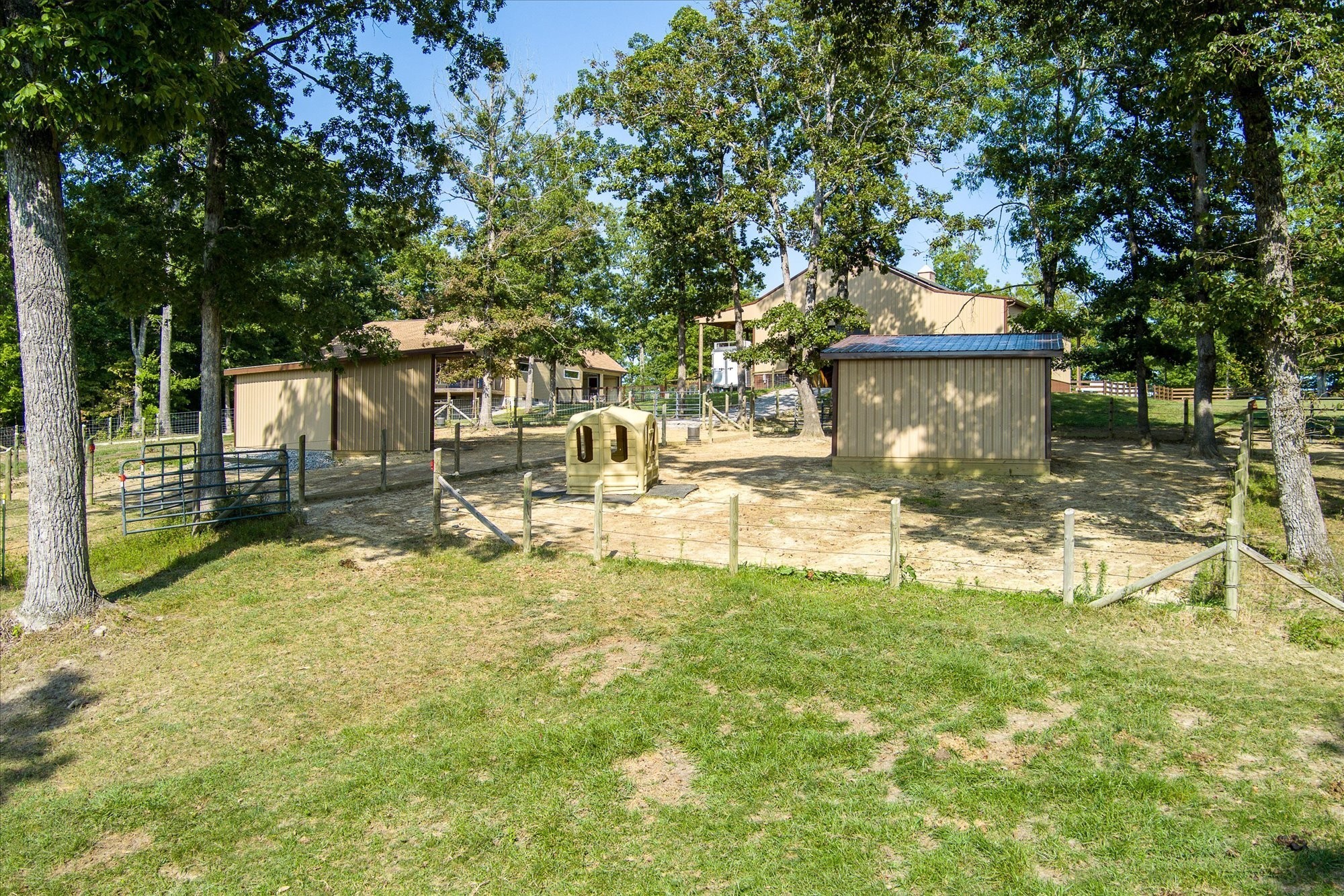 644 Bluebird Ridge Road Jamestown, TN 38556 - Photo 38 of 67 Gallery Image 38