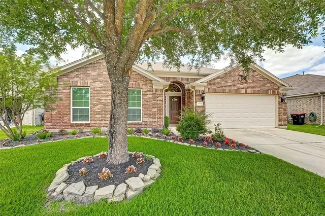 $2,400 | 19014 Rion Hill Court, Cypress, TX 77429