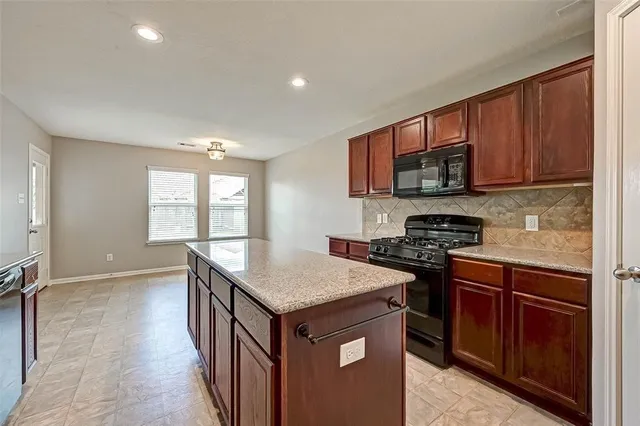 $2,400 | 19014 Rion Hill Court, Cypress, TX 77429