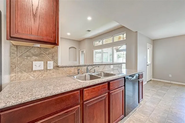 $2,400 | 19014 Rion Hill Court, Cypress, TX 77429