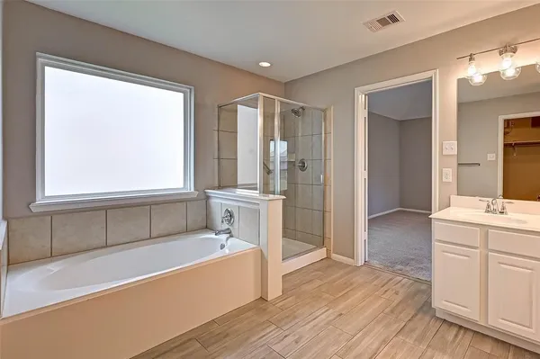 $2,400 | 19014 Rion Hill Court, Cypress, TX 77429