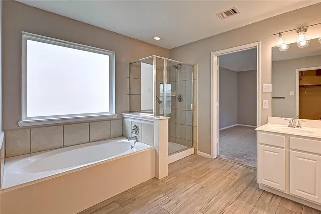 $2,400 | 19014 Rion Hill Court, Cypress, TX 77429