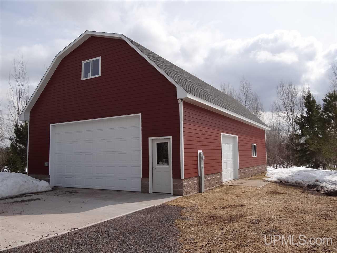 13885 Liminga Road Atlantic Mine, MI 49905 - Photo 4 of 37 Gallery Image 4