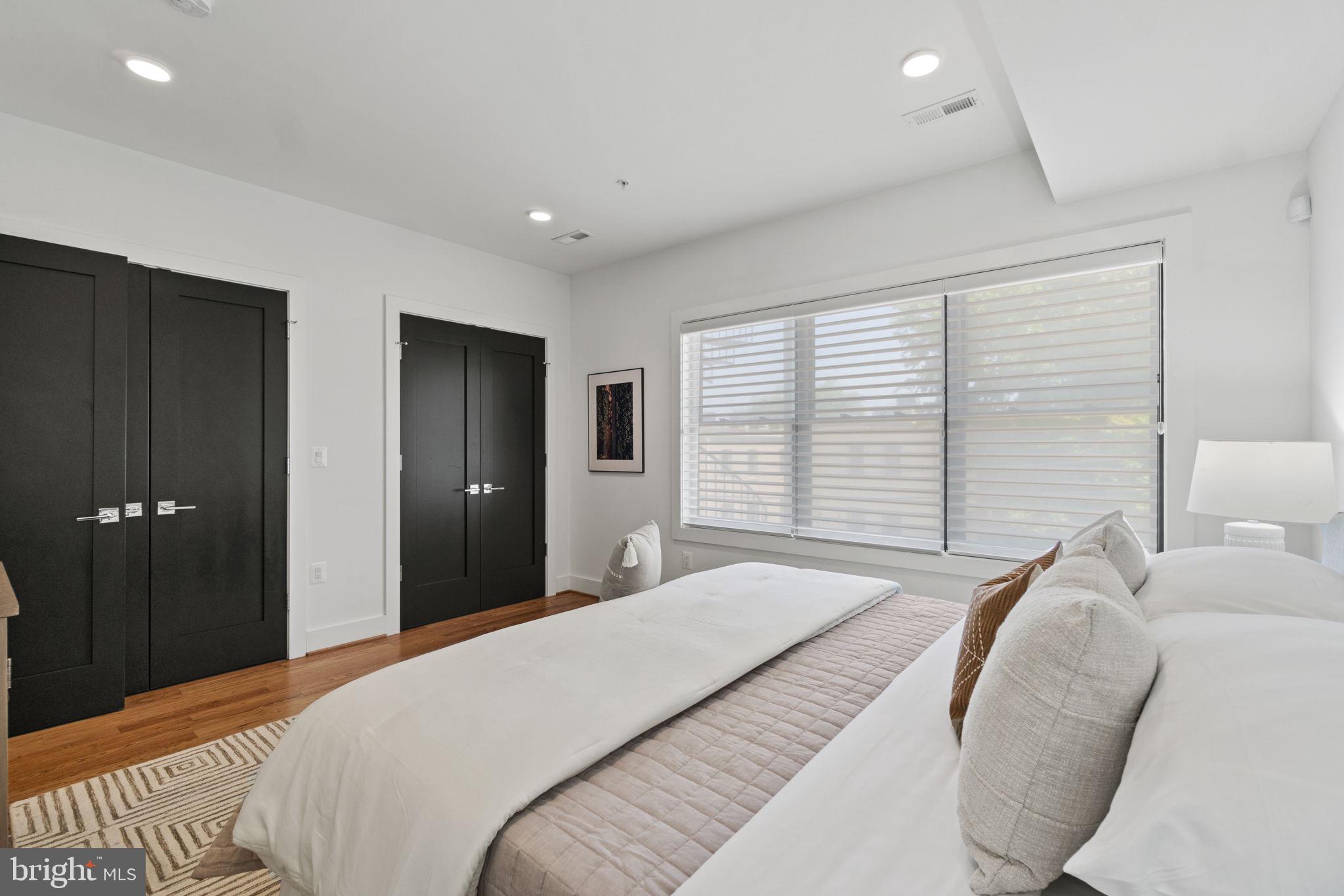 3561 10th Street Northwest, Unit 2 Washington, DC 20010 - Photo 17 of 31