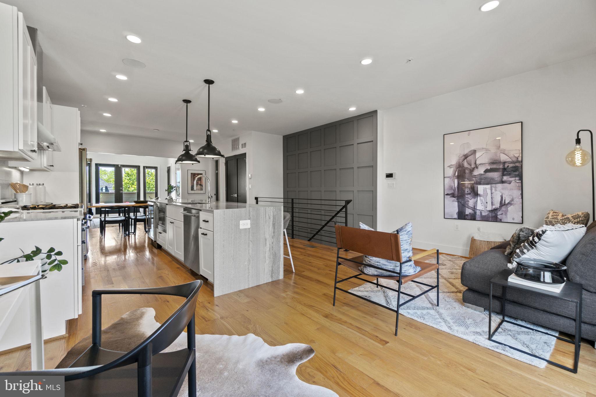3561 10th Street Northwest, Unit 2 Washington, DC 20010 - Photo 4 of 31