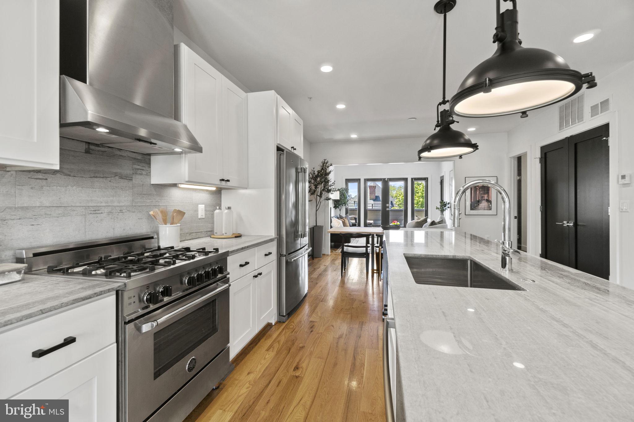 3561 10th Street Northwest, Unit 2 Washington, DC 20010 - Photo 8 of 31