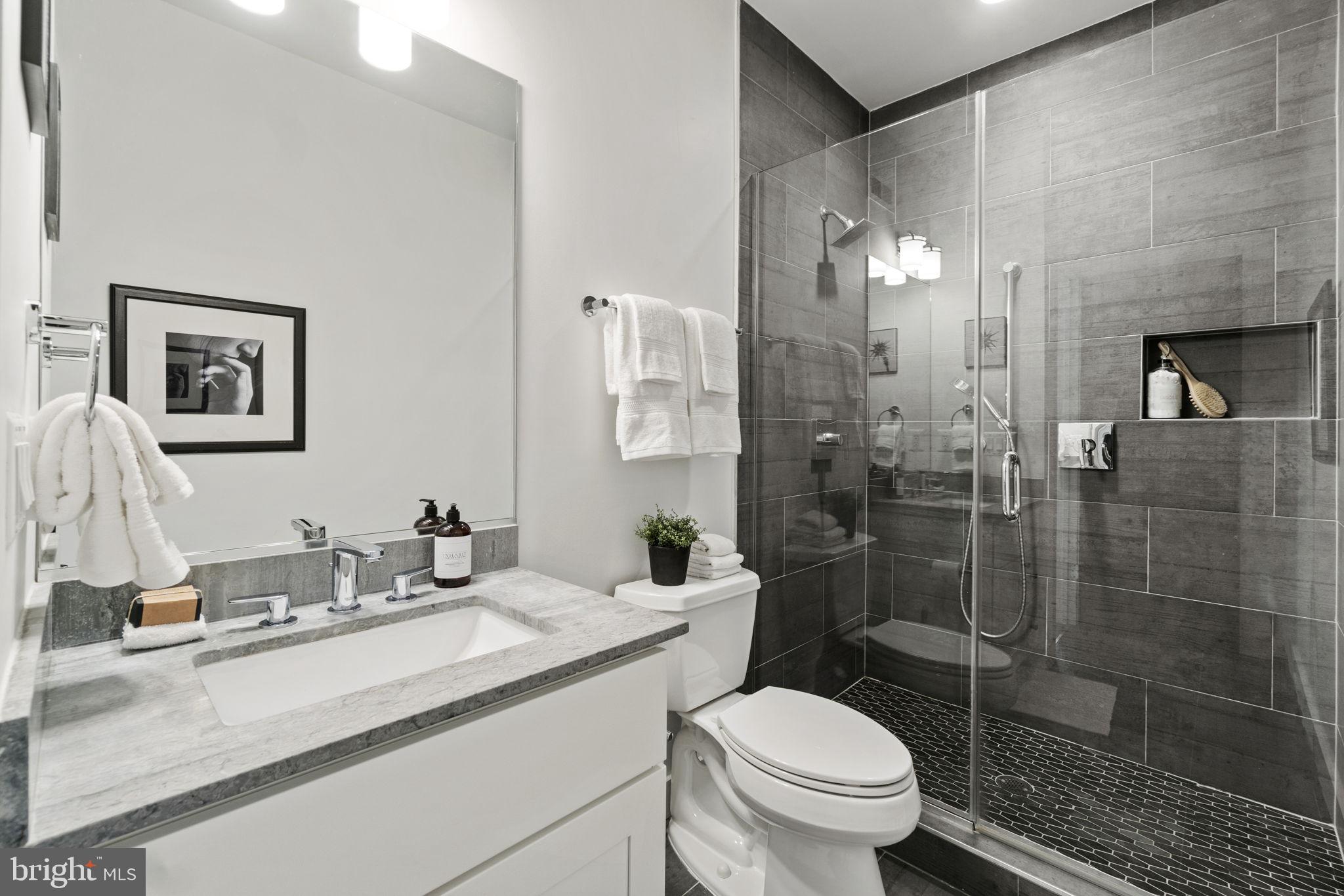 3561 10th Street Northwest, Unit 2 Washington, DC 20010 - Photo 10 of 31