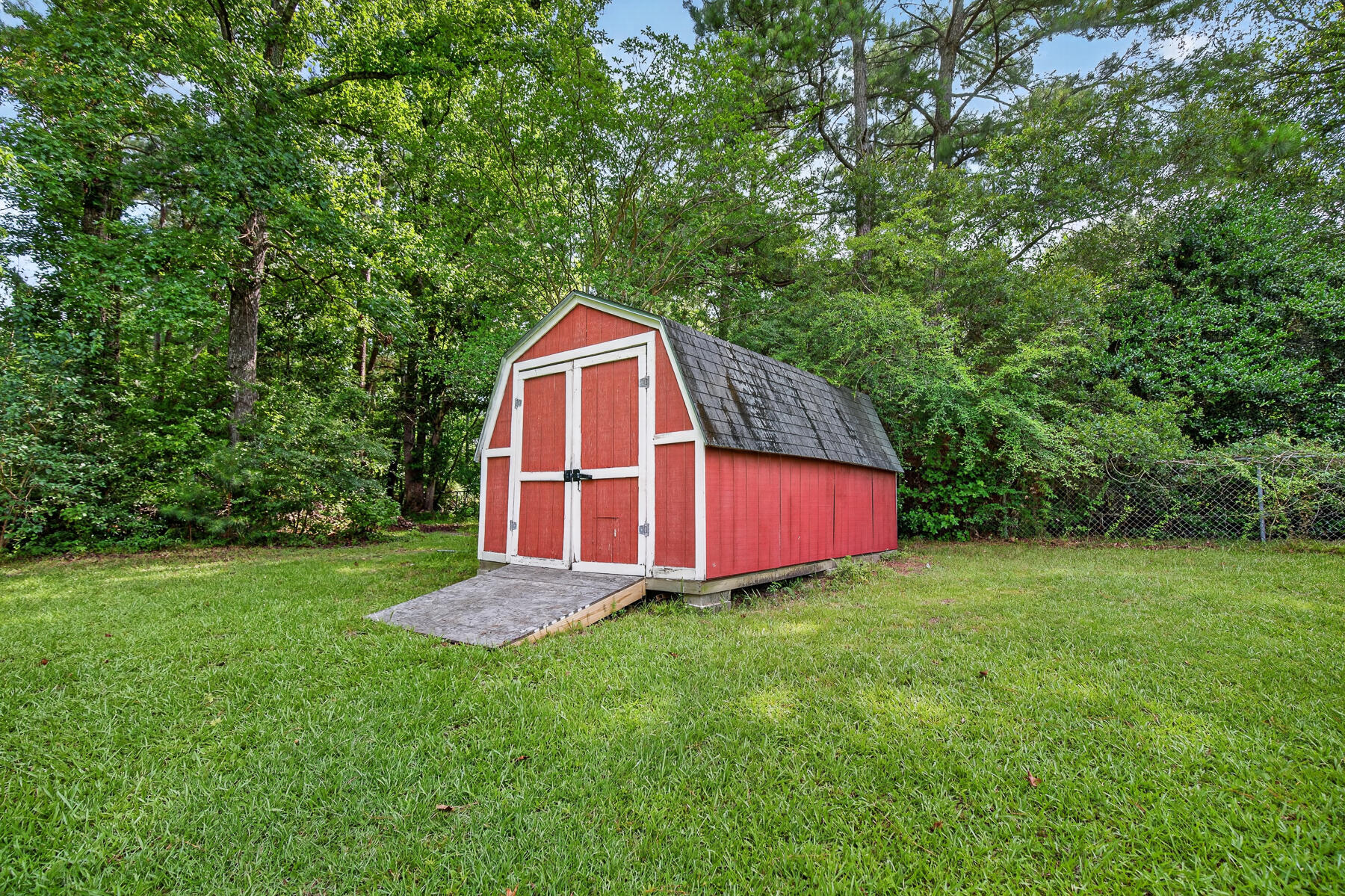 504 West Butternut Road Summerville, SC 29483 - Photo 43 of 46 HH-82