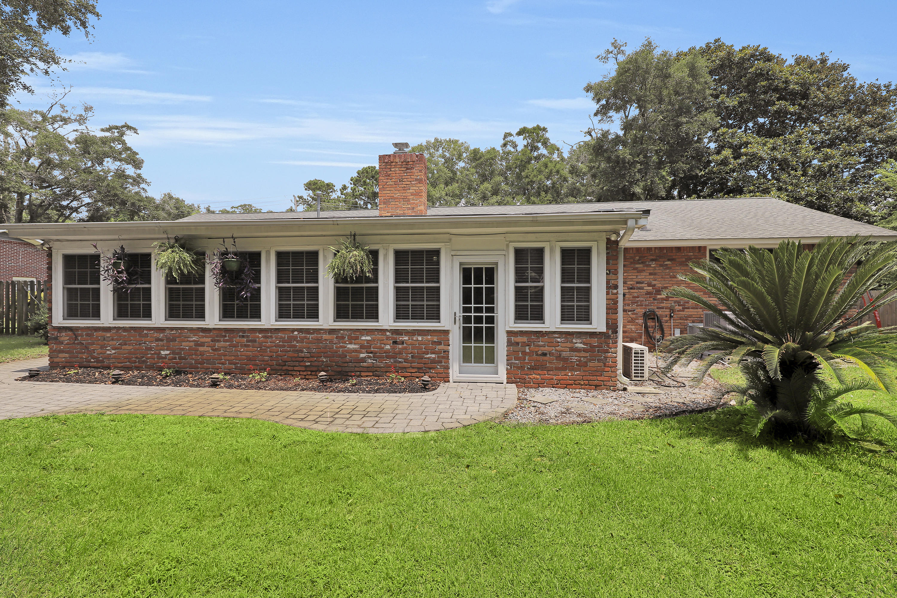 649 Harbor View Road Charleston, SC 29412 - Photo 35 of 37 IMG_8409