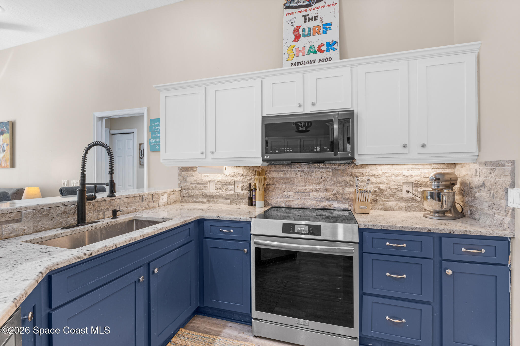 1697 Atrium Drive Melbourne, FL 32935 - Photo 7 of 42 Updated Kitchen