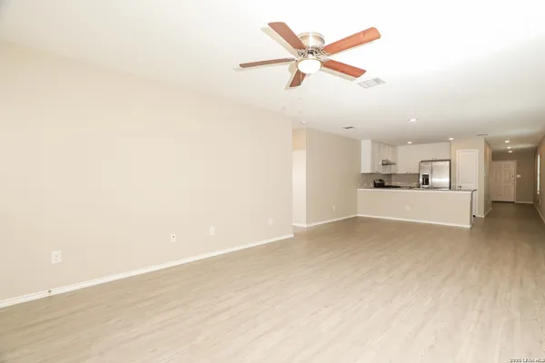 $1,385 | 7275 Plow, San Antonio, TX 78252