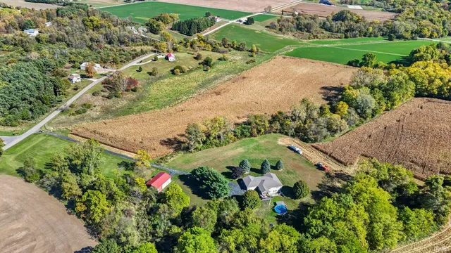 $1,200,000 | 2340 East 125 North, Albion, IN 46701