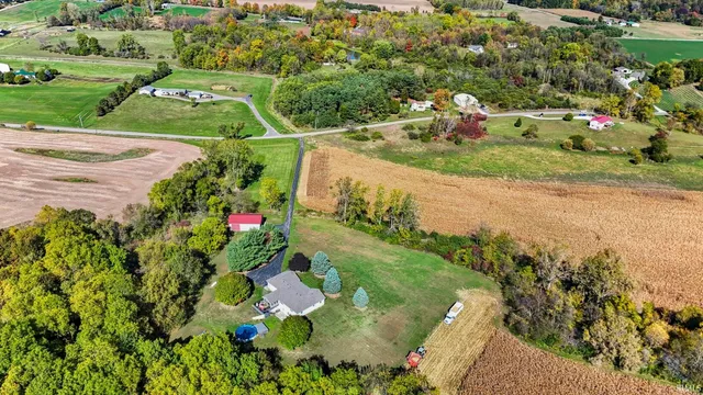 $1,200,000 | 2340 East 125 North, Albion, IN 46701