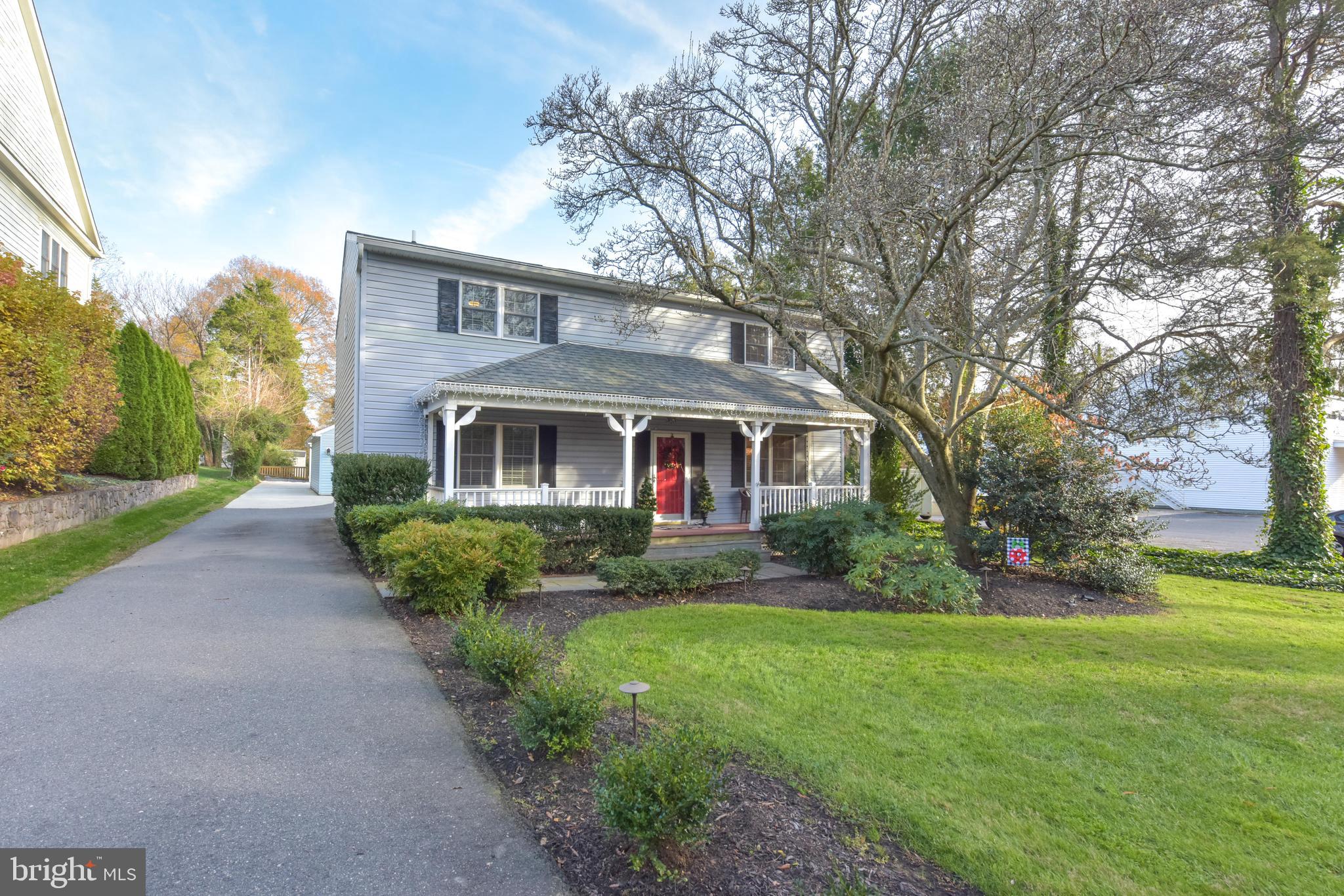 8713 Fort Hunt Road Alexandria, VA 22308 - Photo 2 of 52 Gallery Image 2