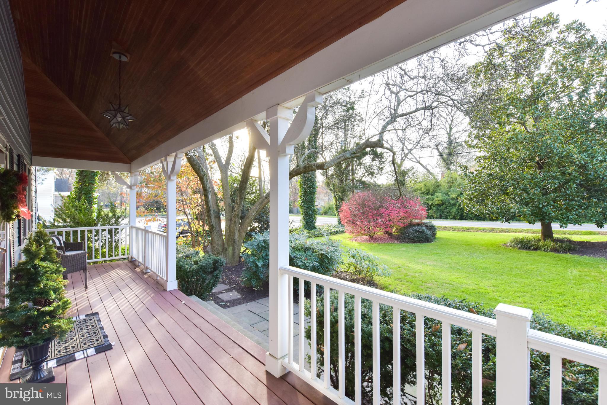 8713 Fort Hunt Road Alexandria, VA 22308 - Photo 4 of 52 Gallery Image 4