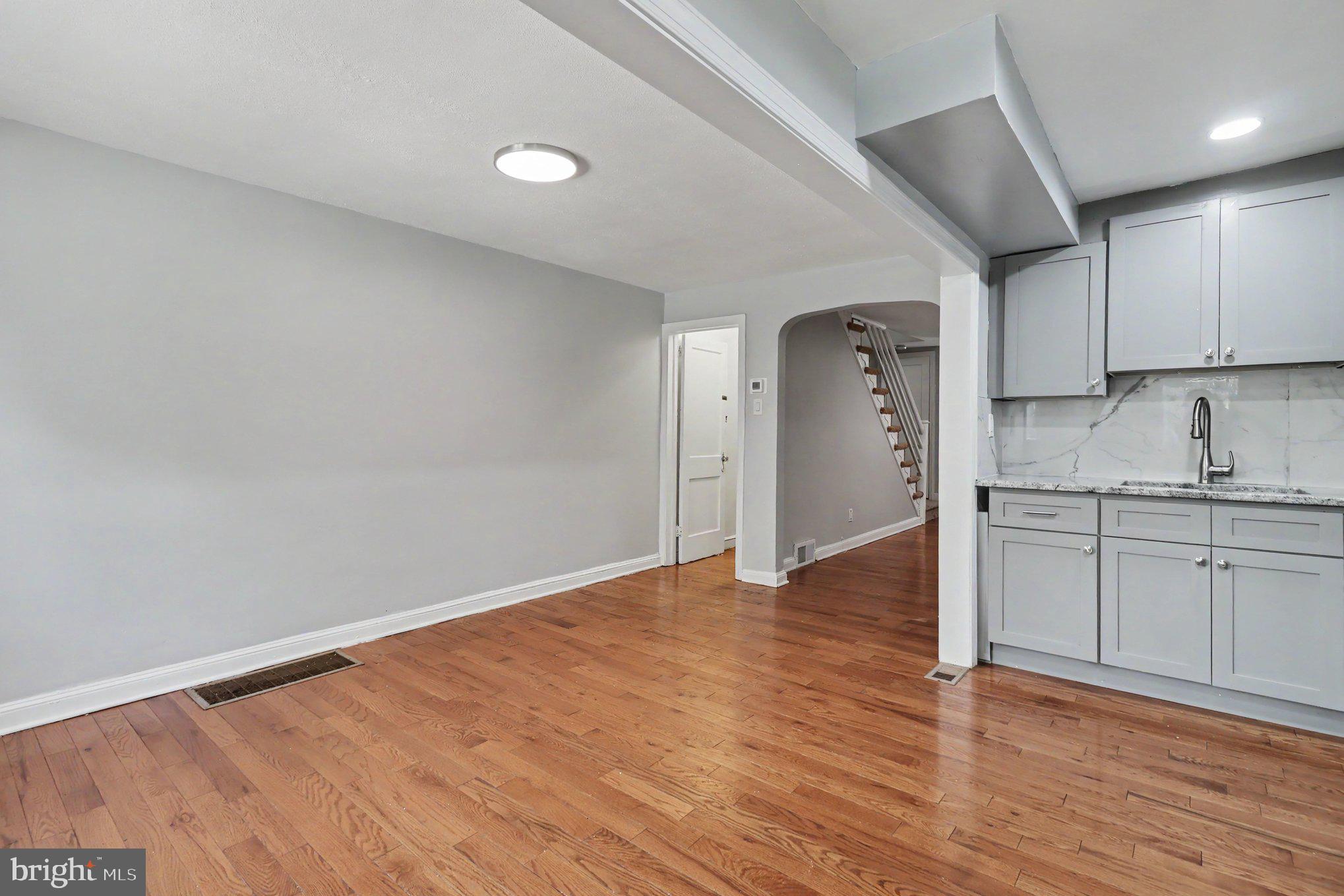 5203 North Springfield Road Clifton Heights, PA 19018 - Photo 10 of 26