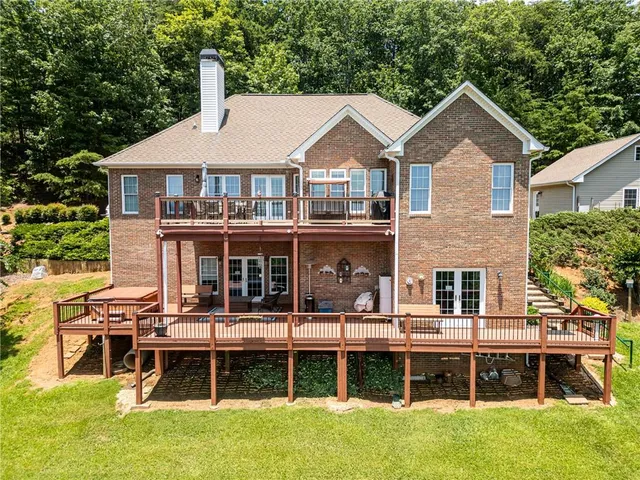 $875,000 | 865 Laurel Ridge Road, Cleveland, GA 30528