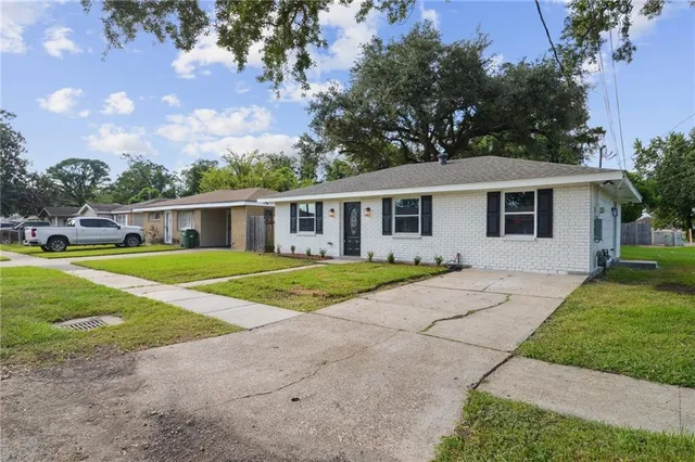 $214,900 | 2700 Dolores Drive, Marrero, LA 70072
