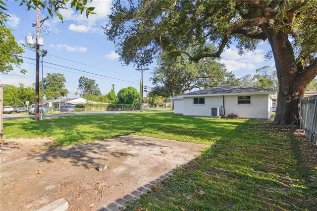 $214,900 | 2700 Dolores Drive, Marrero, LA 70072
