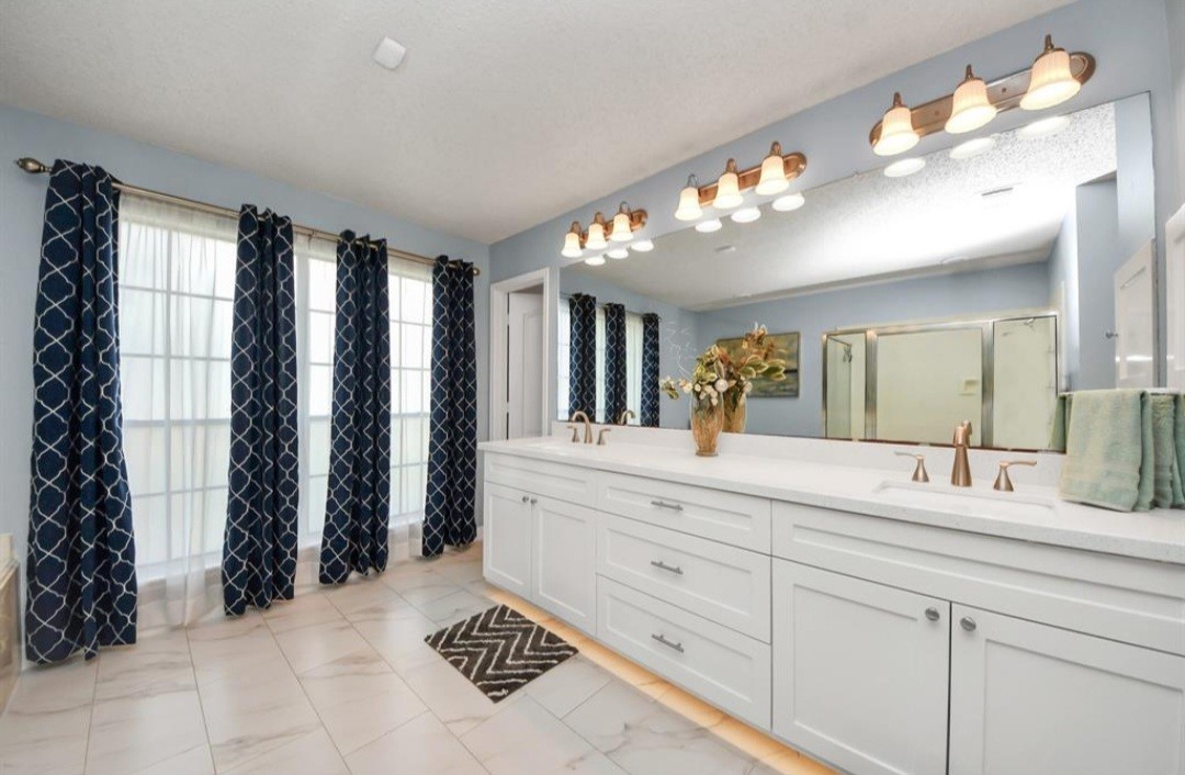 3107 Dulaney Road Houston, TX 77084 - Photo 30 of 47 Primary Bath