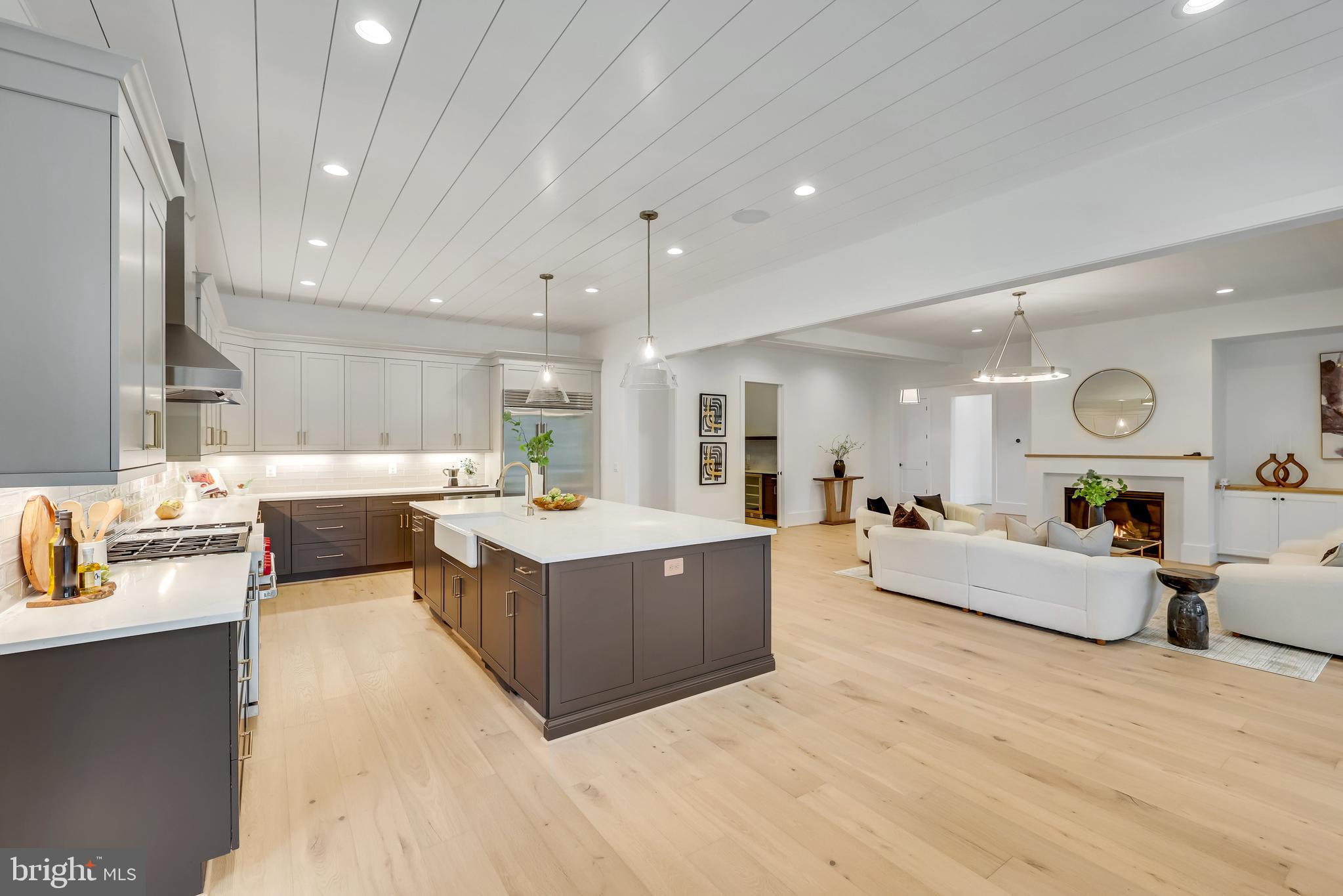 1701 Briar Ridge Road McLean, VA 22101 - Photo 6 of 19