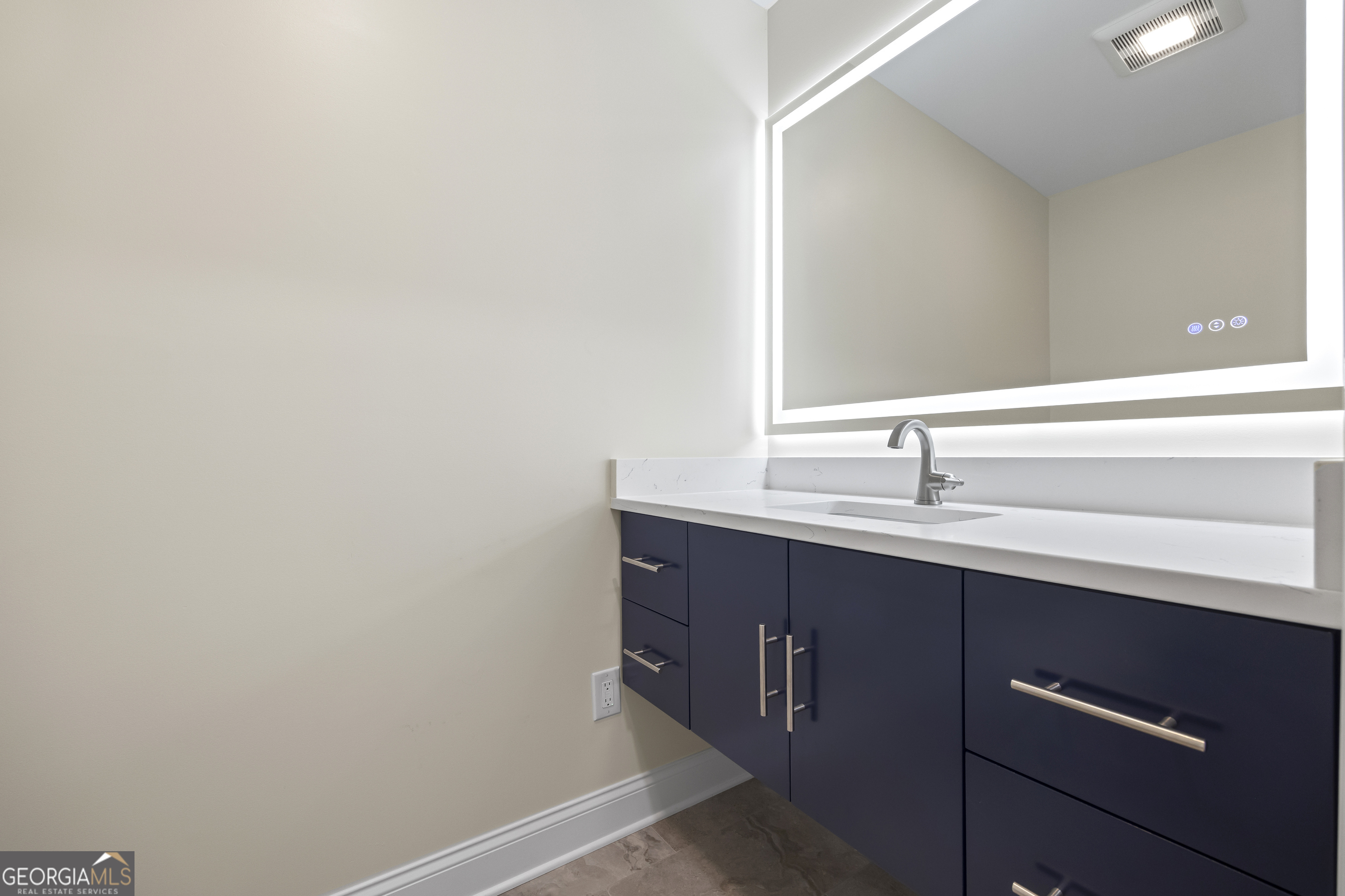 22 Anderson Thomas Road Martin, GA 30557 - Photo 36 of 110 a bathroom with a sink and a mirror