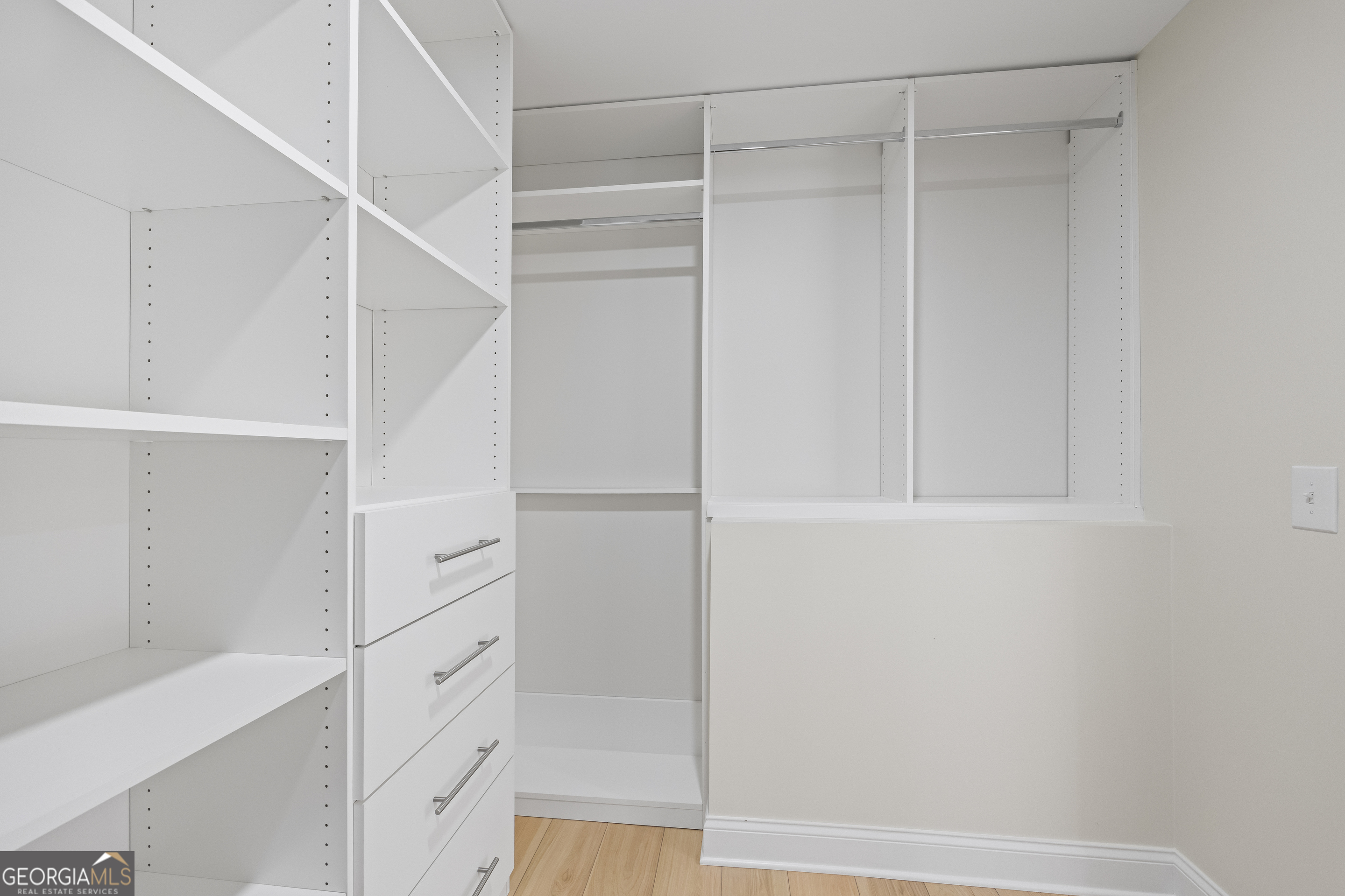 22 Anderson Thomas Road Martin, GA 30557 - Photo 51 of 110 a view of walk in closet