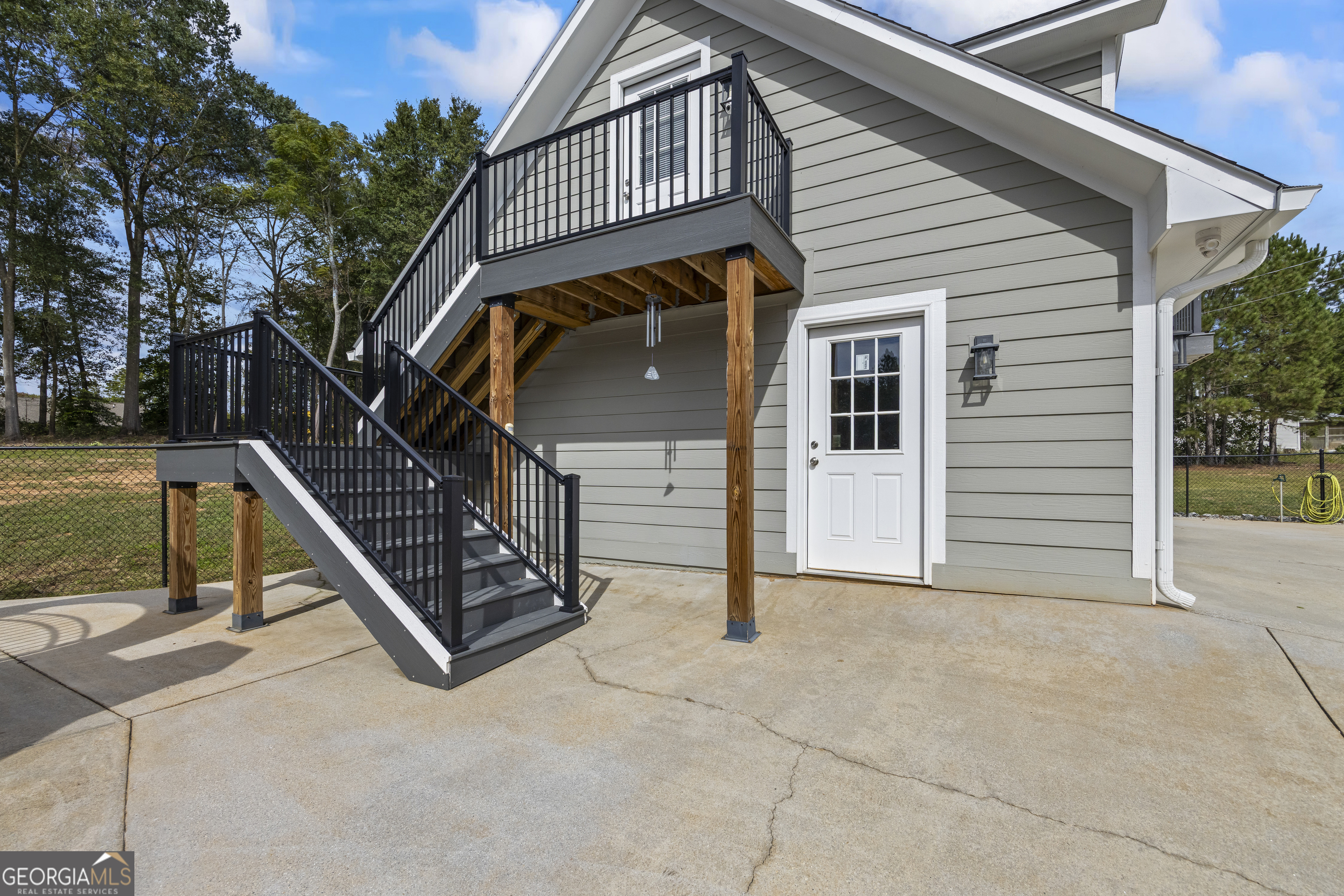 22 Anderson Thomas Road Martin, GA 30557 - Photo 87 of 110 a view of a house with backyard and deck