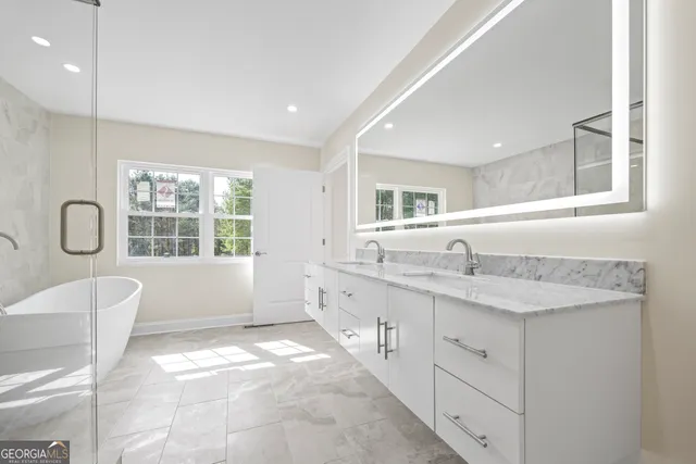 $1,300,000 | 22 Anderson Thomas Road, Martin, GA 30557