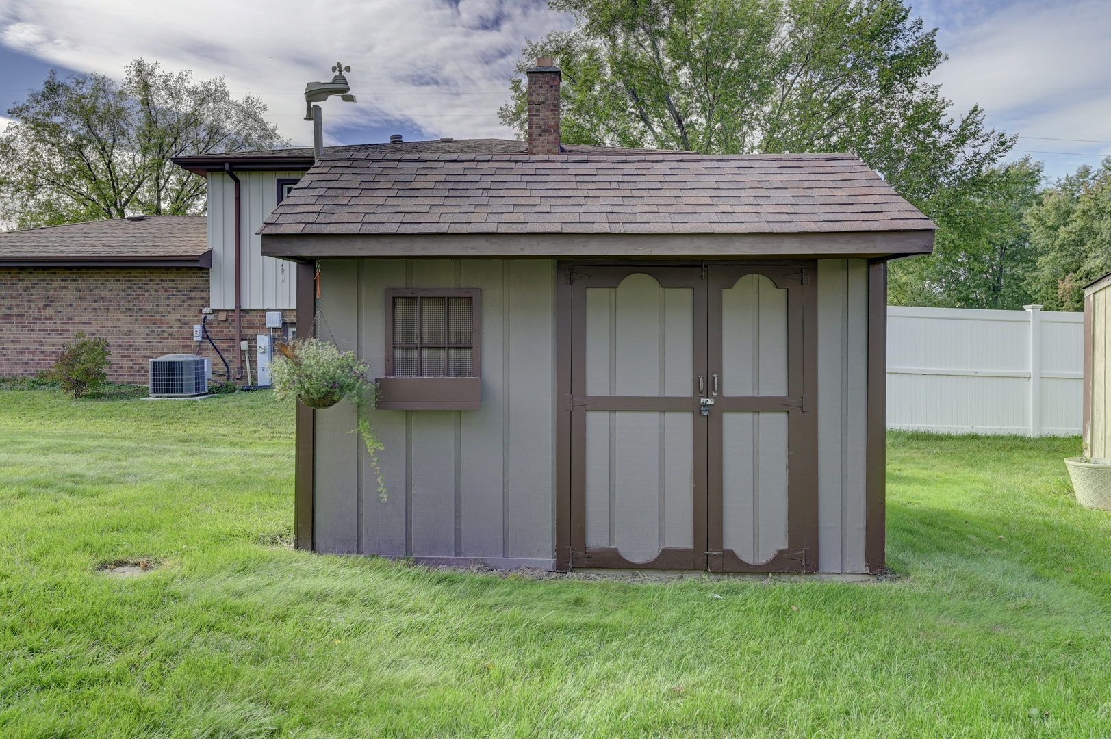 3484 Gilbert Court Crete, IL 60417 - Photo 17 of 18 a view of a house with backyard and garden
