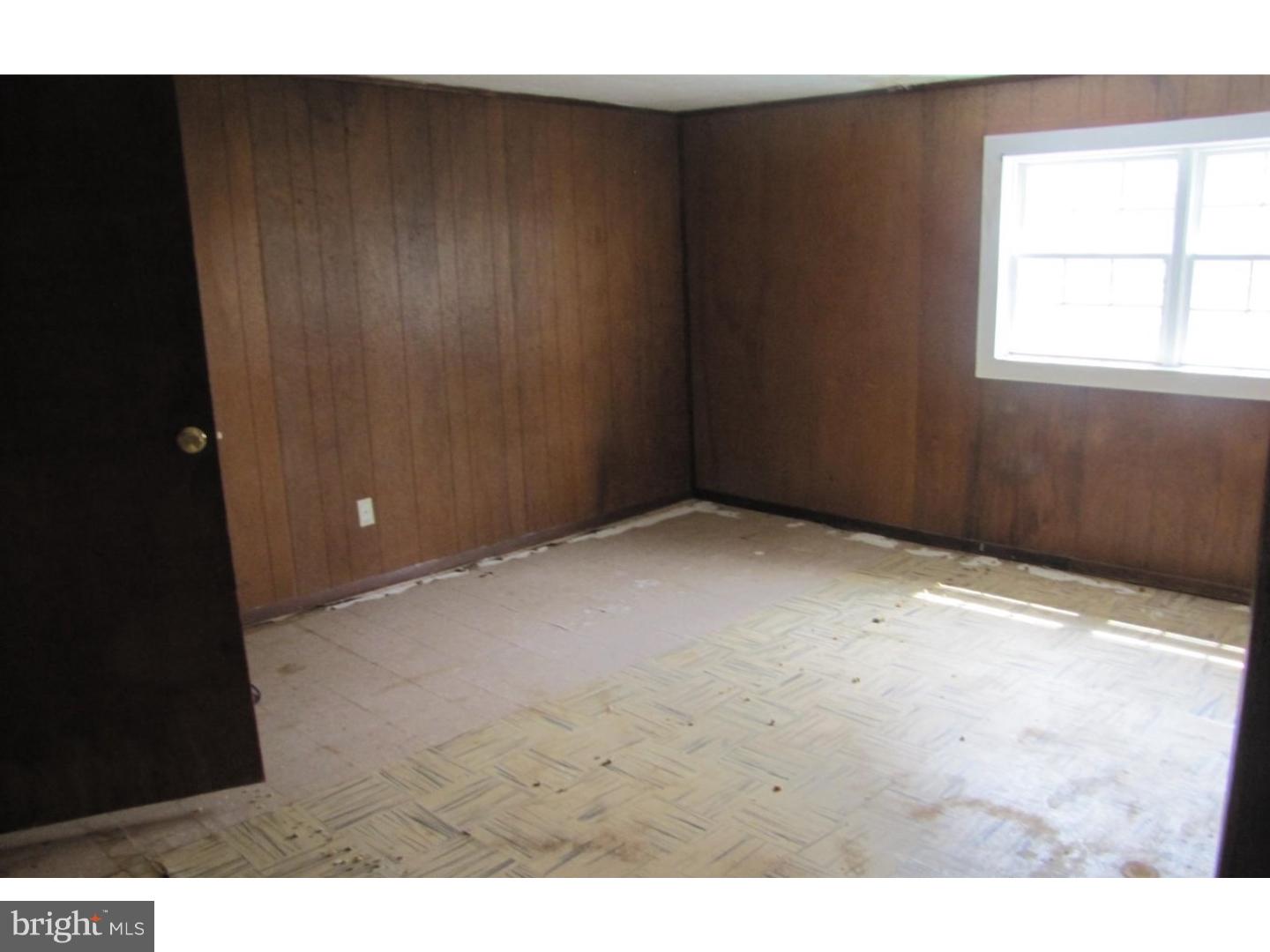 2153 Garwood Road Camden County, NJ 08081 - Photo 9 of 11