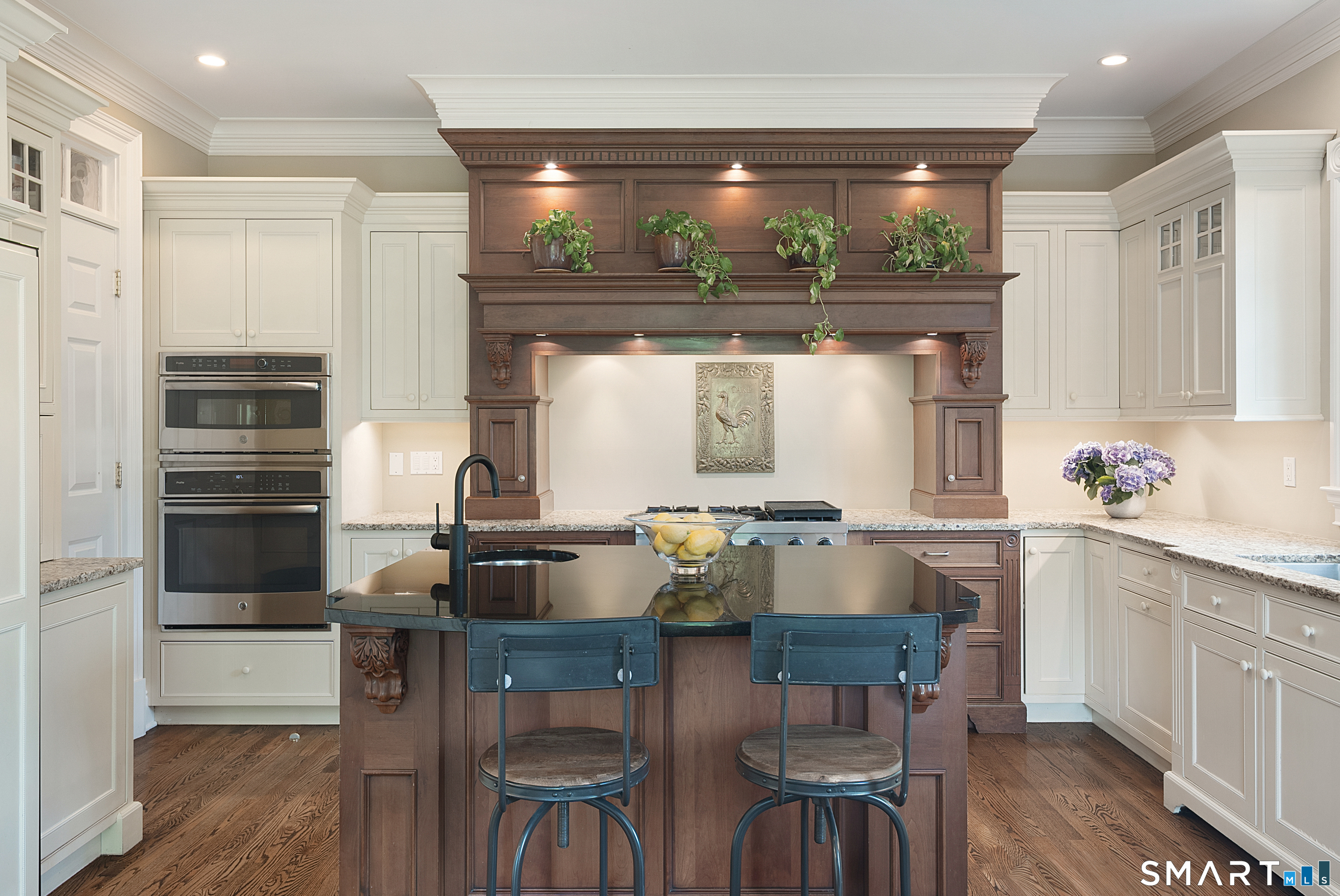 36 Richmond Hill Road New Canaan, CT 06840 - Photo 16 of 36