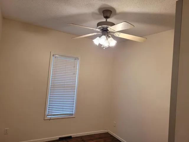 $177,000 | 118 East Colfax Street, Parkers Prairie, MN 56361