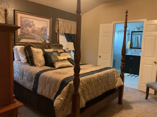 $325,000 | 16100 South Great Oaks Drive, Unit 602, Round Rock, TX 78681