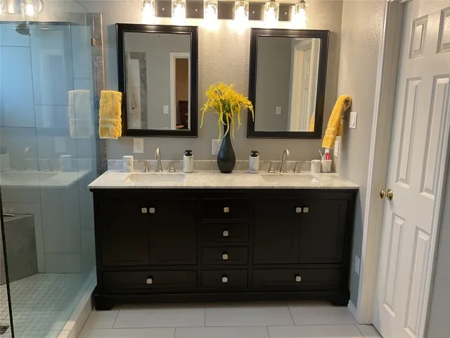 $325,000 | 16100 South Great Oaks Drive, Unit 602, Round Rock, TX 78681