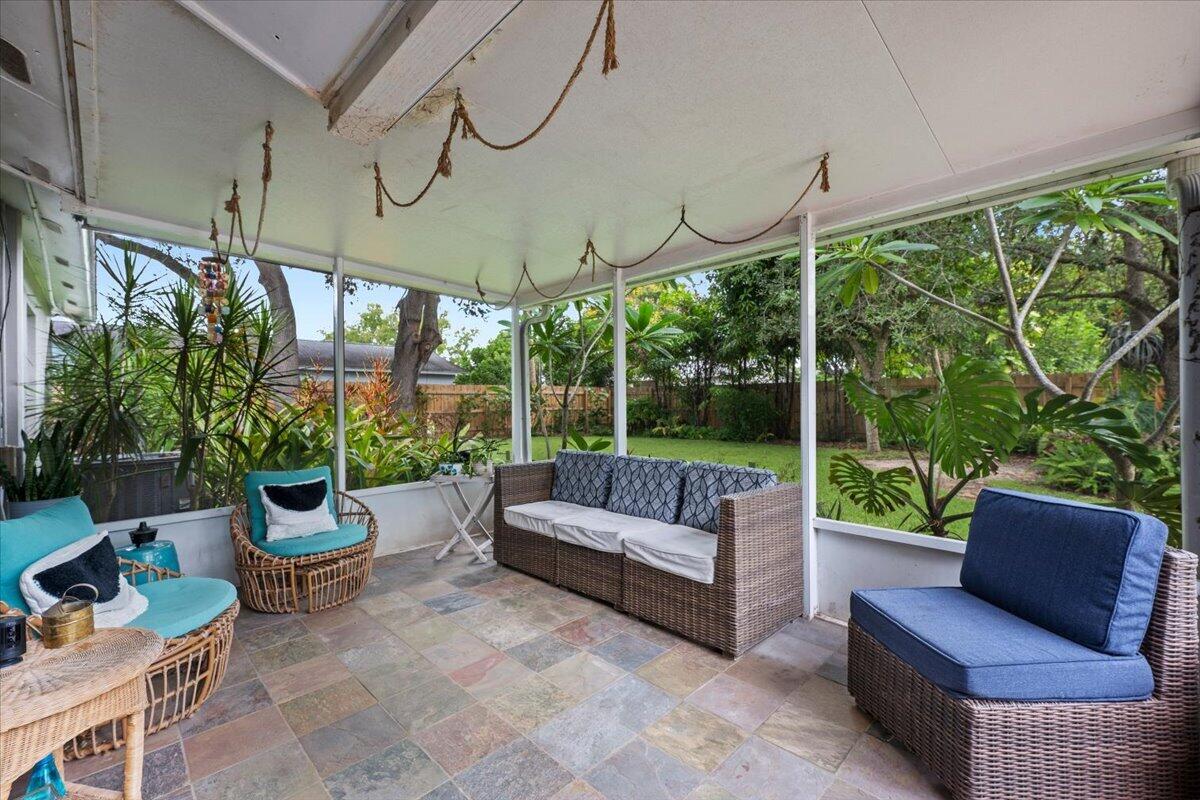 710 Cree Street Jupiter, FL 33458 - Photo 17 of 26 Covered / Screened Patio