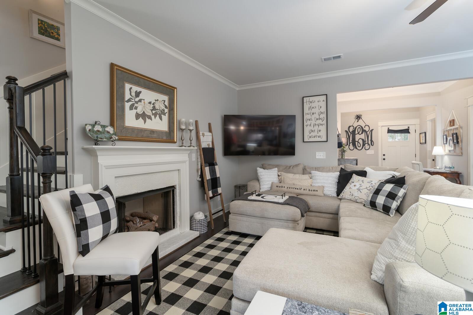 758 Pineview Road Birmingham, AL 35210 - Photo 10 of 48