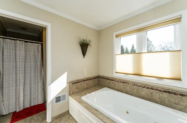 $630,000 | 2112 Alice Lane Southwest, Rochester, MN 55902