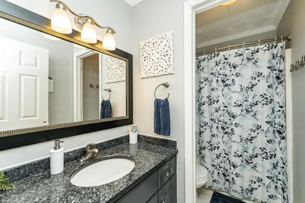 $630,000 | 2112 Alice Lane Southwest, Rochester, MN 55902