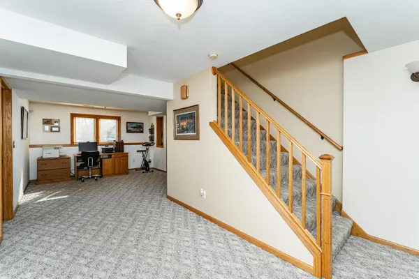 $630,000 | 2112 Alice Lane Southwest, Rochester, MN 55902