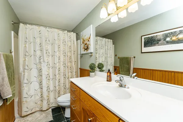 $630,000 | 2112 Alice Lane Southwest, Rochester, MN 55902