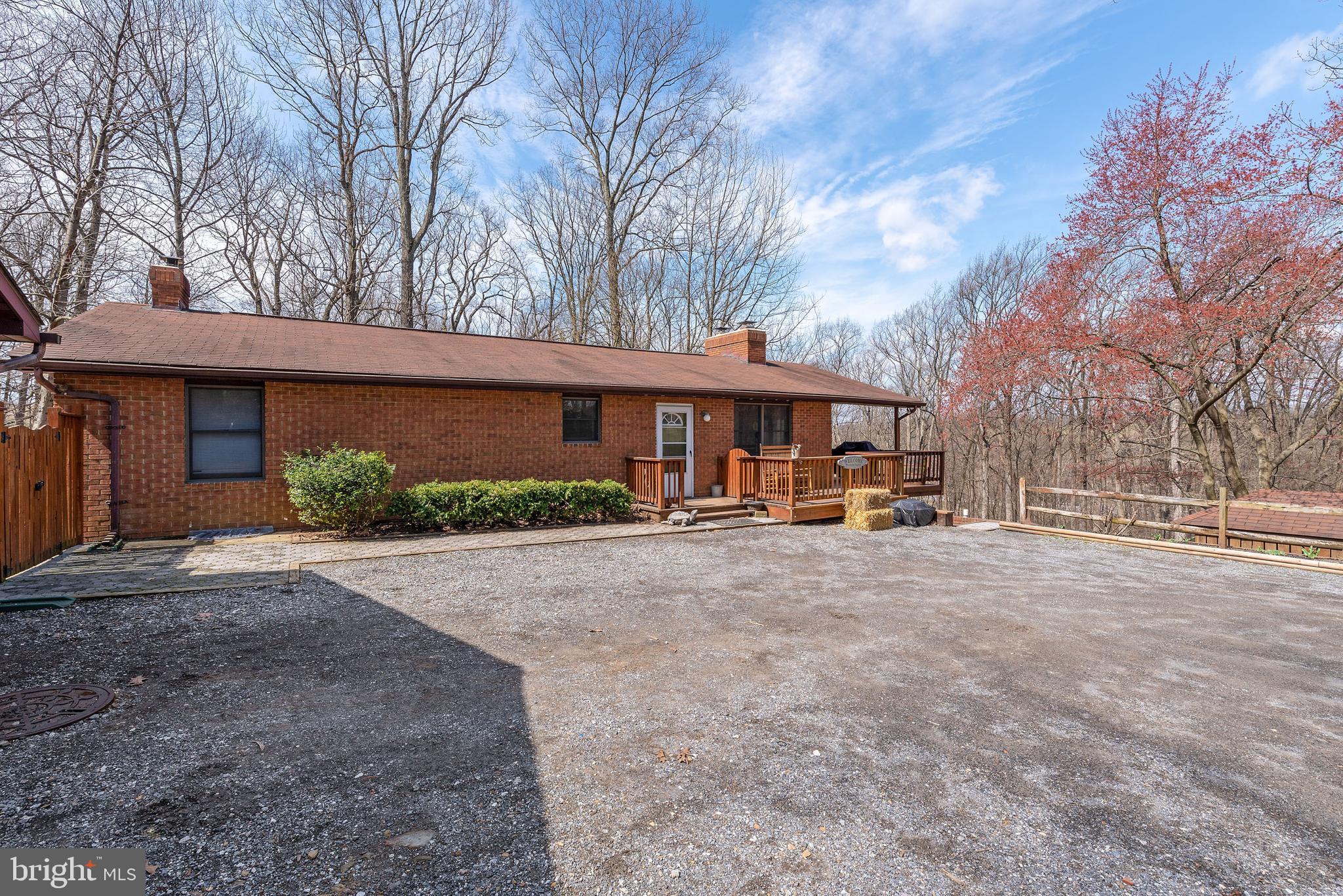 2603 Manchester Road Westminster, MD 21157 - Photo 4 of 42 Gallery Image 4