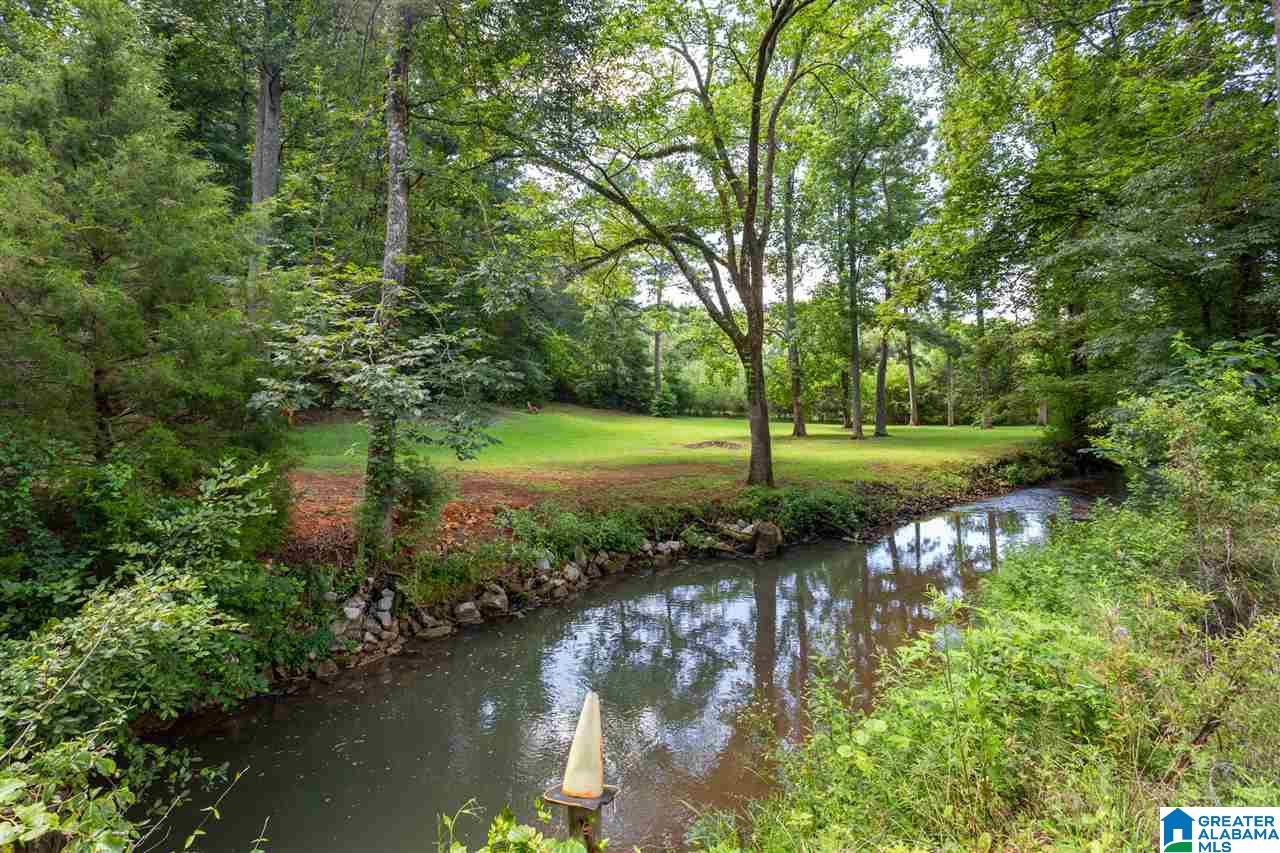 1574 White Plains Road Anniston, AL 36207 - Photo 2 of 48