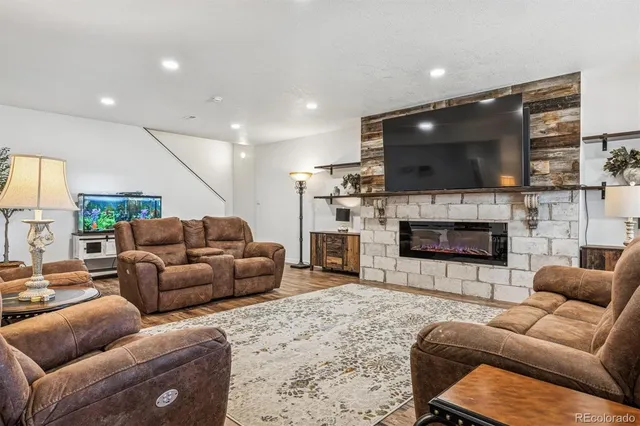 $729,900 | 4985 Cattle Cross Lane, Castle Rock, CO 80104