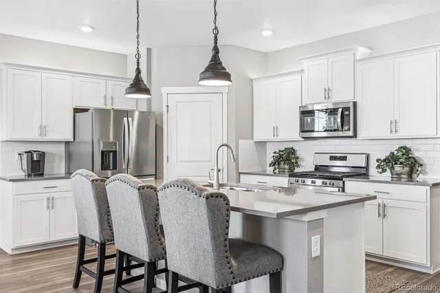 $729,900 | 4985 Cattle Cross Lane, Castle Rock, CO 80104