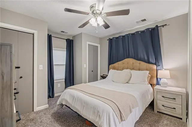 $250,000 | 7613 Locust Street, Kansas City, MO 64131