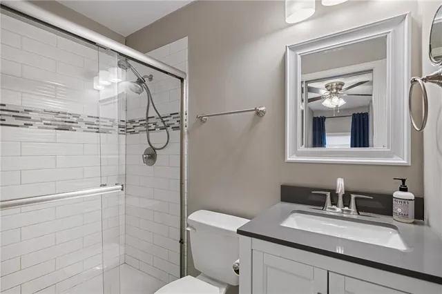 $250,000 | 7613 Locust Street, Kansas City, MO 64131