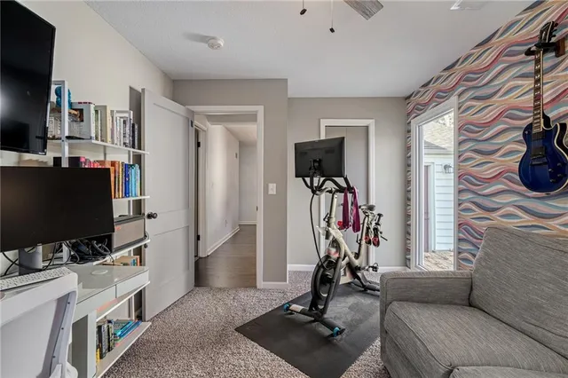 $250,000 | 7613 Locust Street, Kansas City, MO 64131