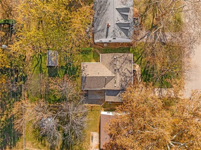 $250,000 | 7613 Locust Street, Kansas City, MO 64131